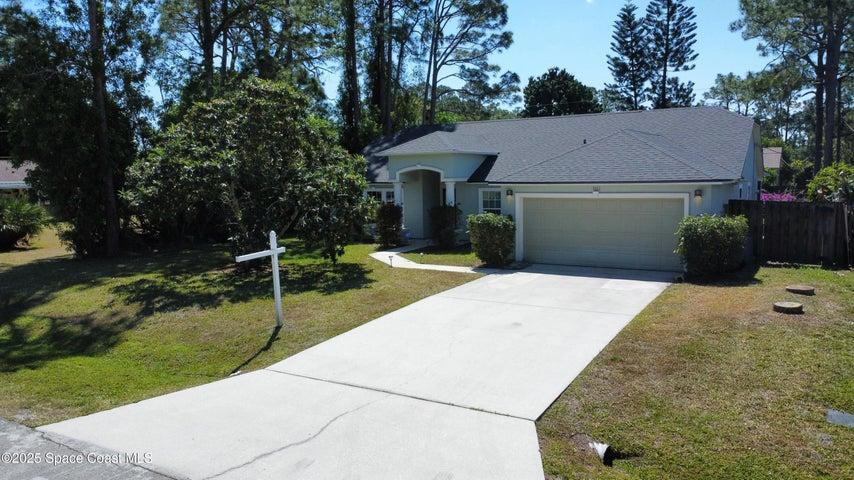 1422 Kaslo Circle NW, Palm Bay, FL, 32907 photo 3