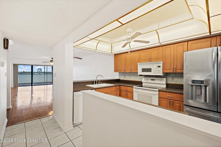 Water Views from the Moment you Enter!