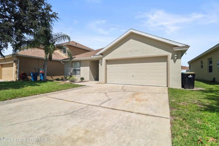 141 Wishing Well Circle SW, Palm Bay, FL, 32908 photo 2