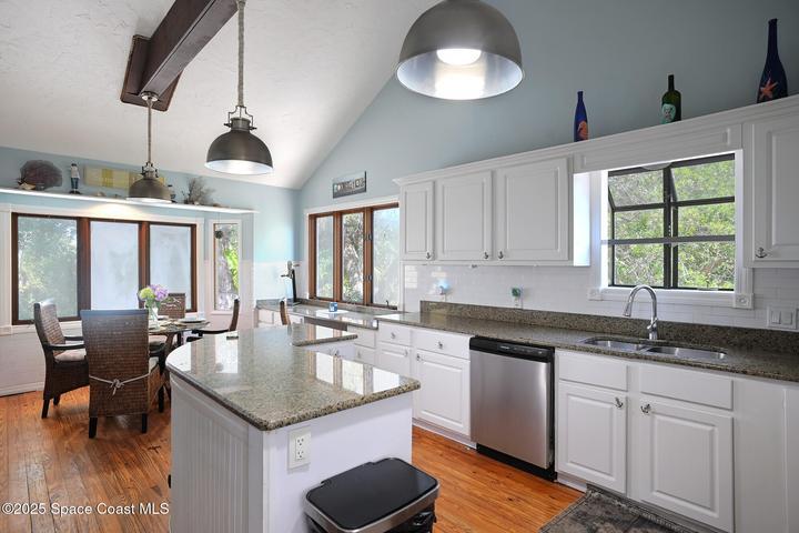 5875 Riverside Drive, Melbourne Beach, FL, 32951 photo 5