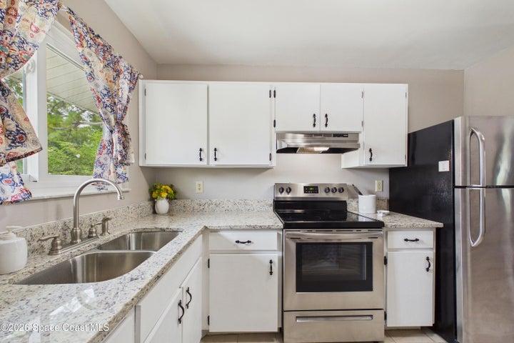 467 Grenadier Avenue NW, Palm Bay, FL, 32907 photo 2