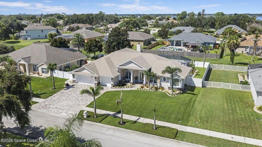 852 Woodbine Drive, Merritt Island, FL, 32952 photo 3
