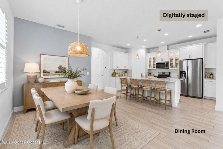 Light-filled dining space with a welcoming ambiance