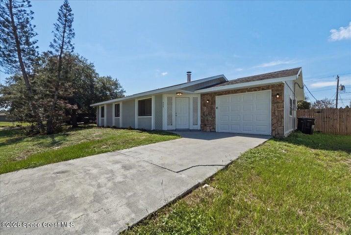 428 Trumpet Street SW, Palm Bay, FL, 32908 photo 2