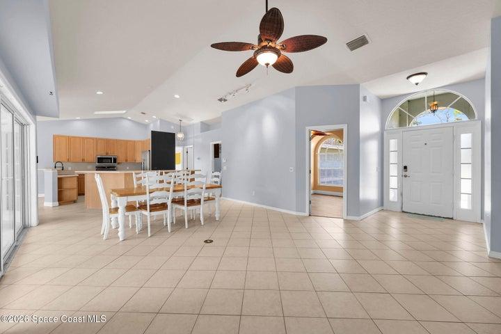 4707 Paleo Pines Circle, Fort Pierce, FL, 34951 photo 4