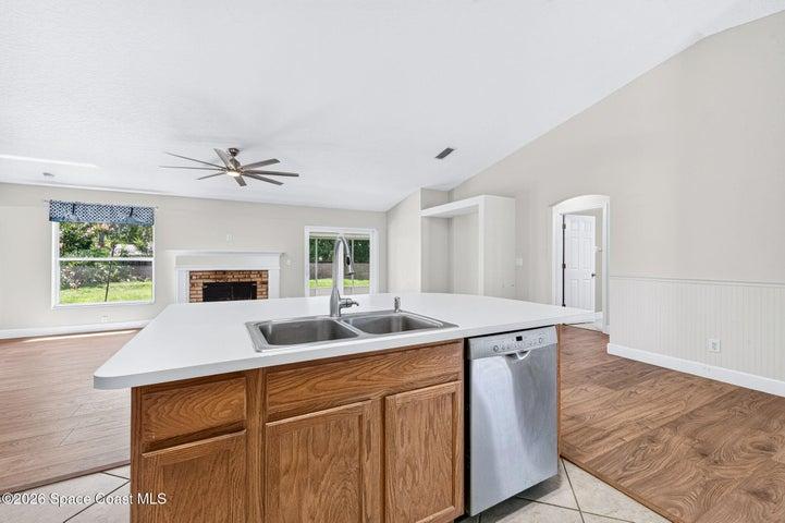 1345 Coventry Circle, Melbourne, FL, 32904 photo 27