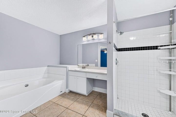 1345 Coventry Circle, Melbourne, FL, 32904 photo 36