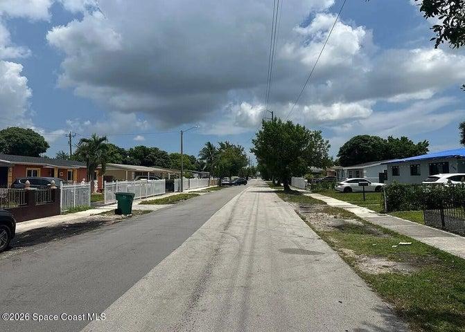 2810 NW 179th Street, Miami Gardens, FL, 33056 photo 5