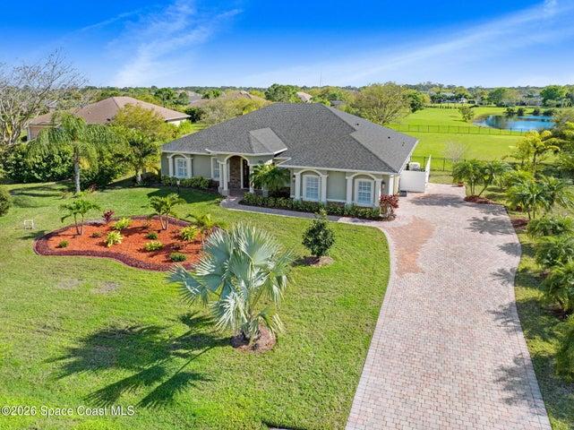 4268 Gardenwood Circle, Grant-Valkaria, FL, 32949 photo 2