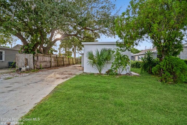 2154 Henry Street NE, Palm Bay, FL, 32905 photo 3