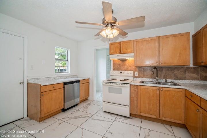 2154 Henry Street NE, Palm Bay, FL, 32905 photo 5