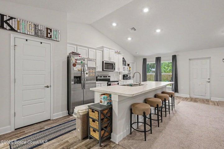 556 Trumpet Street SW, Palm Bay, FL, 32908 photo 4