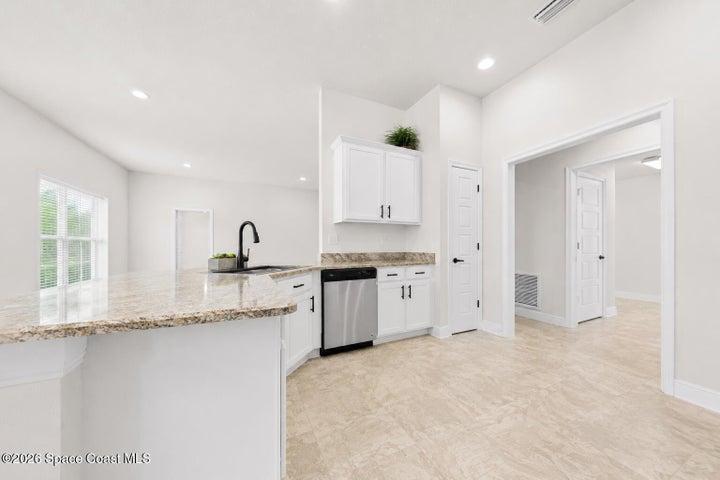 275 Tucson Road SW, Palm Bay, FL, 32908 photo 5