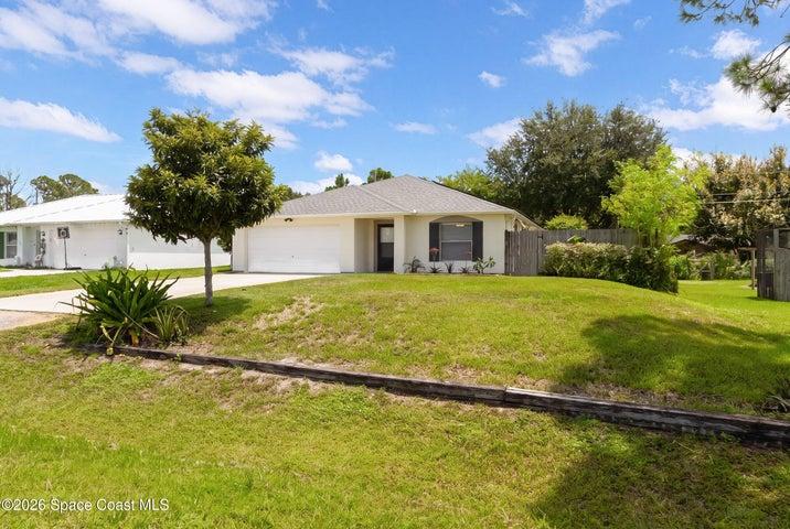 8216 100th Court, Vero Beach, FL, 32967 photo 4
