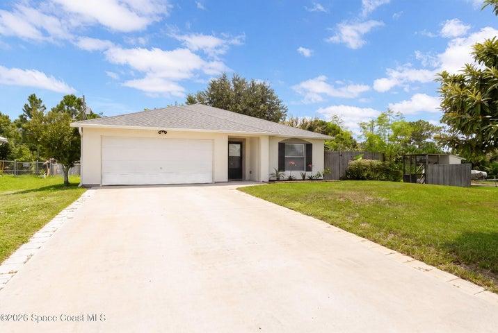 8216 100th Court, Vero Beach