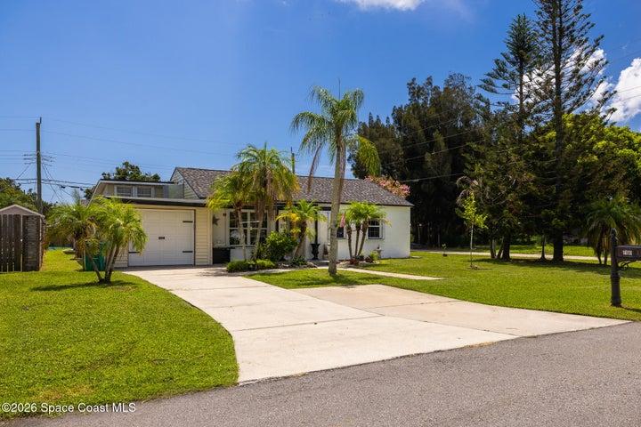 1811 S Park Avenue, Melbourne, FL, 32901 photo 2