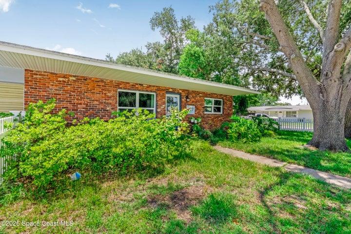 967 Hunter Park Place, Titusville, FL, 32780 photo 2