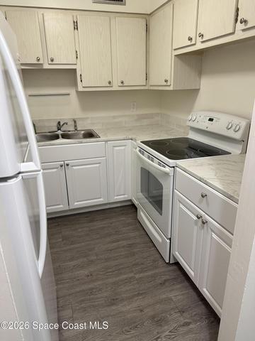 225 Buccaneer Avenue C2-102, Merritt Island, FL, 32952 photo 5