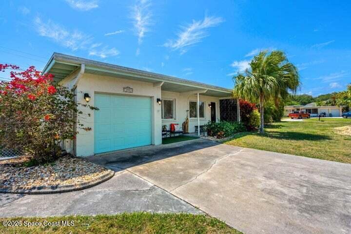 295 Spruce Avenue, Merritt Island, FL, 32953 photo 2