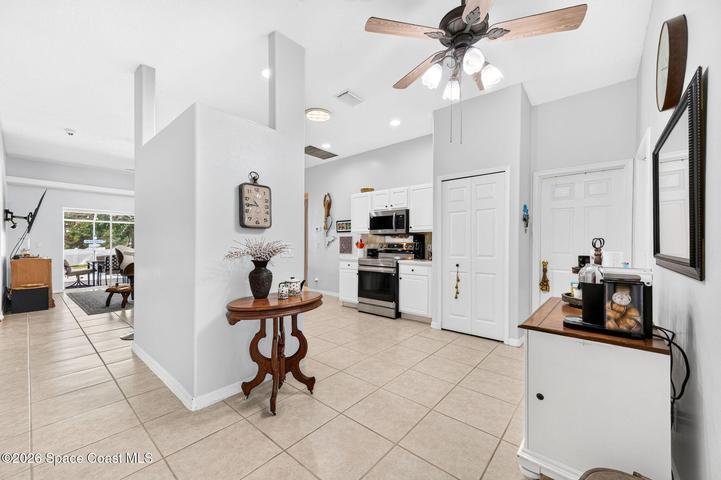 2130 Stratford Pointe Drive, West Melbourne, FL, 32904 photo 9