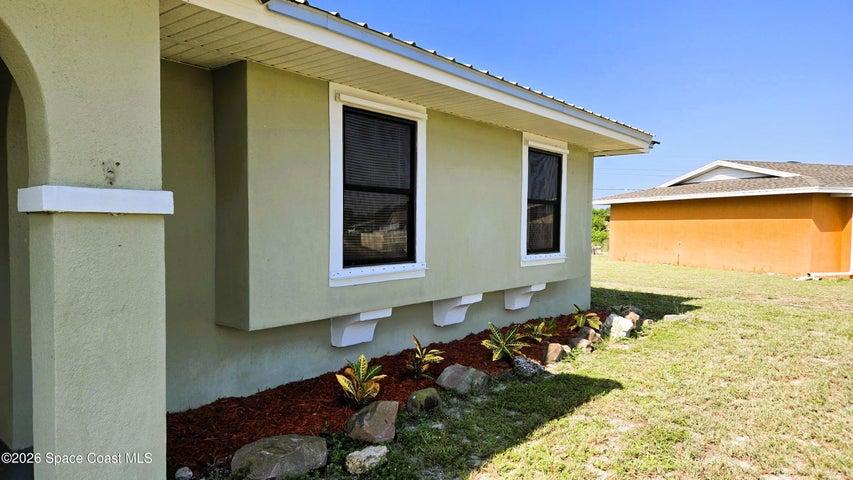 940 Bacon Circle NE, Palm Bay, FL, 32905 photo 2