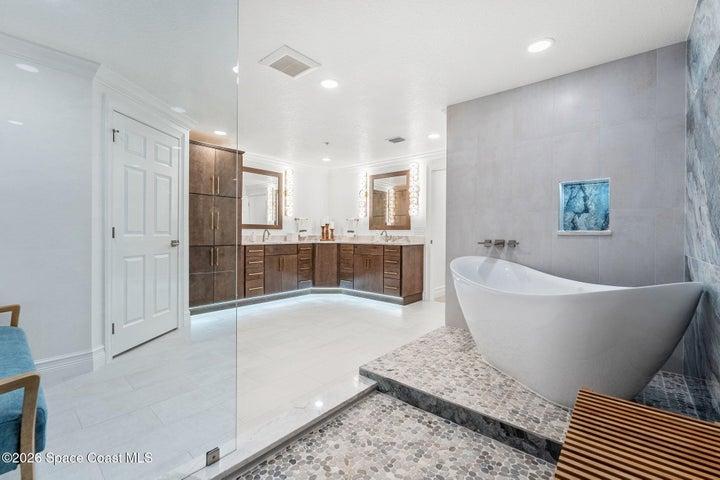 225 N Atlantic Avenue 603, Cocoa Beach, FL, 32931 photo 40