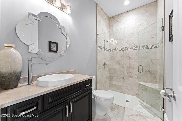 Bathroom 4