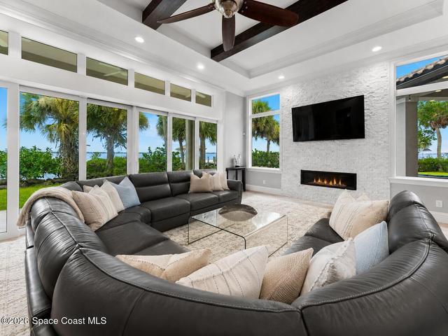 Spacious layout ideal for relaxing and entertaining guests