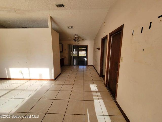 1618 NW Givens Court NW, Palm Bay, FL, 32907 photo 4