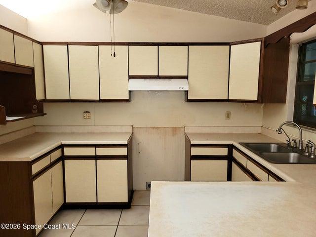 1618 NW Givens Court NW, Palm Bay, FL, 32907 photo 5