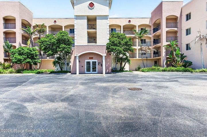 123 Lancha Circle 306, Satellite Beach