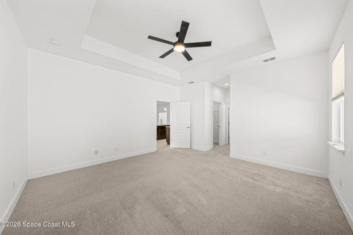 Primary suite