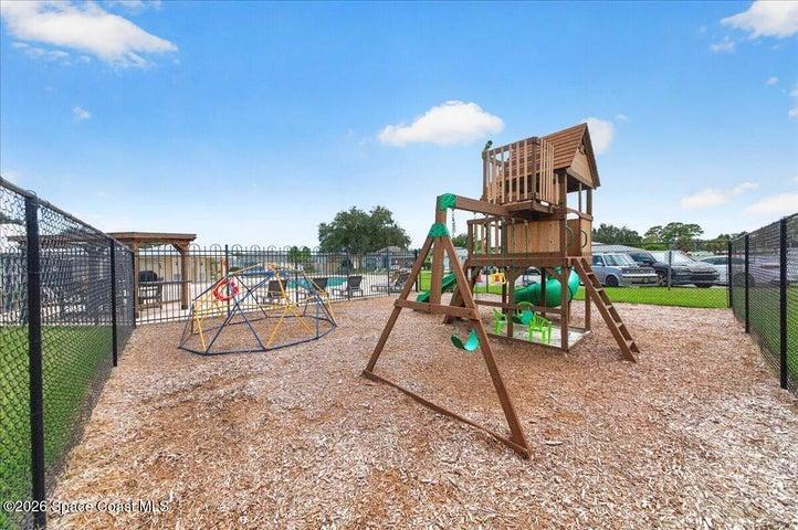COMMUNITY PLAYGROUND