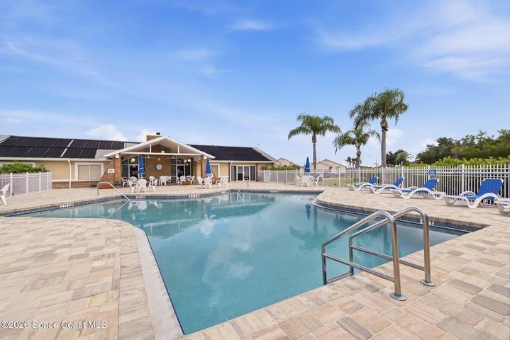 910 Cross Lake Drive, Melbourne, FL, 32901 photo 18