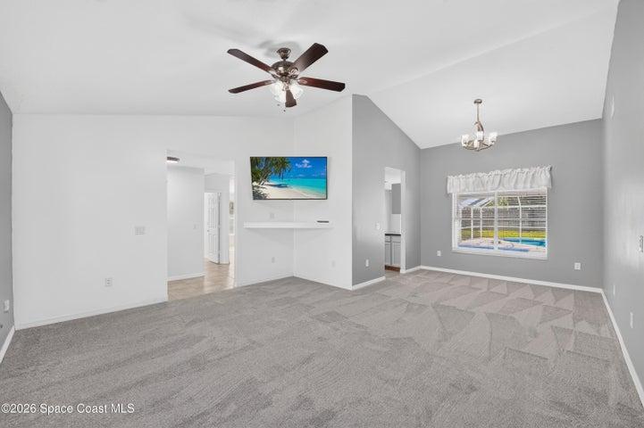 772 Americana Boulevard NE, Palm Bay, FL, 32907 photo 3