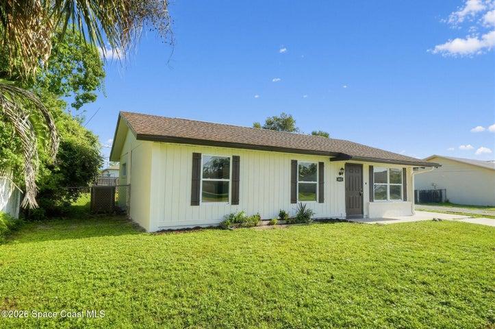 461 Mercer Street NW, Palm Bay, FL, 32907 photo 3