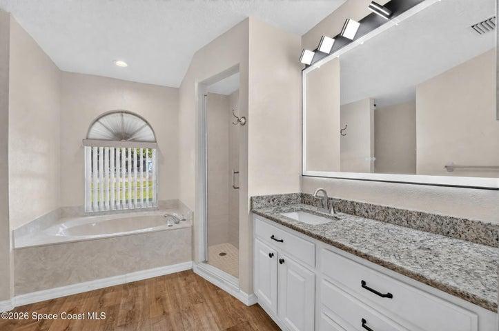 1st floor suite