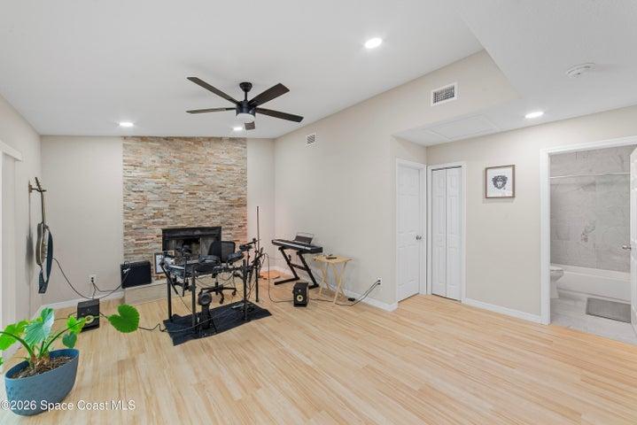 1003 Red Oak Circle, Brandon, FL, 33511 photo 18