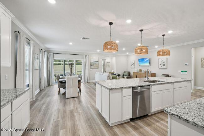 Model home - actual features may vary.