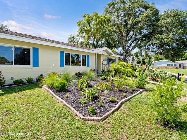 602 West Court, Titusville, FL, 32796 photo 4