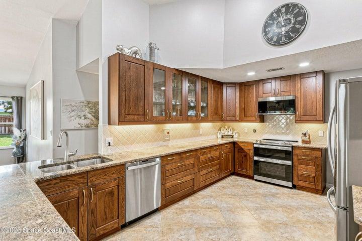 910 Brookshire Circle, Malabar, FL, 32950 photo 14