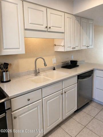 190 Paradise Boulevard 1908, Melbourne, FL, 32903 photo 9