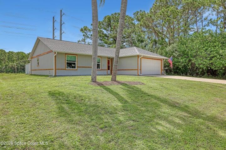 1667 Glencove Avenue NW, Palm Bay, FL, 32907 photo 3