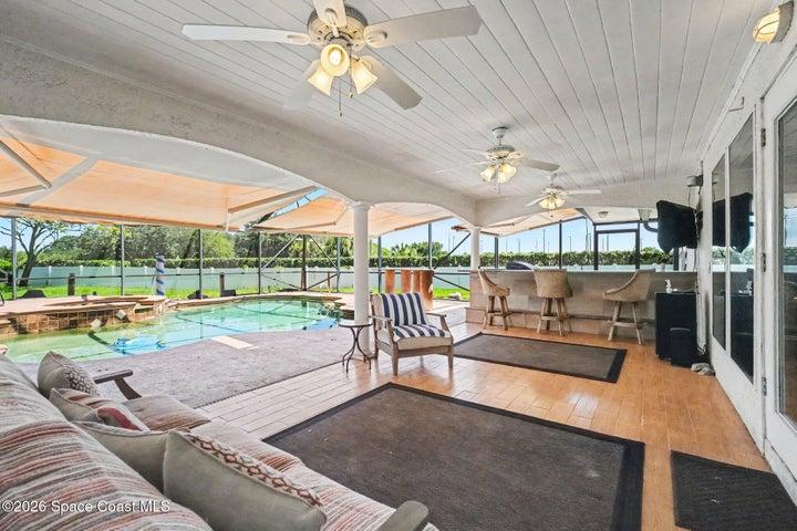 504 Lake Victoria Circle, Melbourne, FL, 32940 photo 2