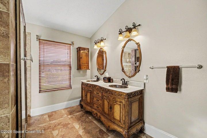 504 Lake Victoria Circle, Melbourne, FL, 32940 photo 20