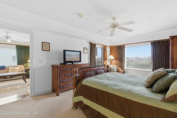 426 Bouchelle Drive 301, New Smyrna Beach, FL, 32169 photo 22