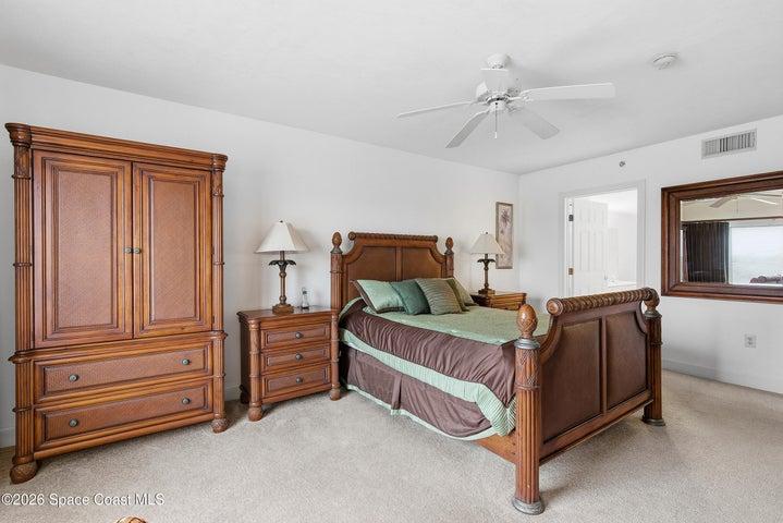 426 Bouchelle Drive 301, New Smyrna Beach, FL, 32169 photo 25
