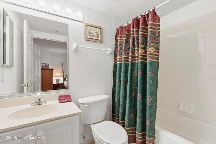 426 Bouchelle Drive 301, New Smyrna Beach, FL, 32169 photo 32
