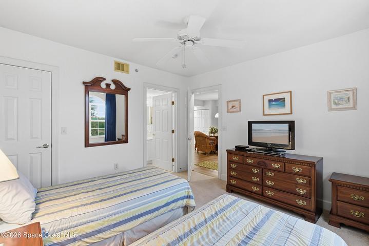 426 Bouchelle Drive 301, New Smyrna Beach, FL, 32169 photo 34