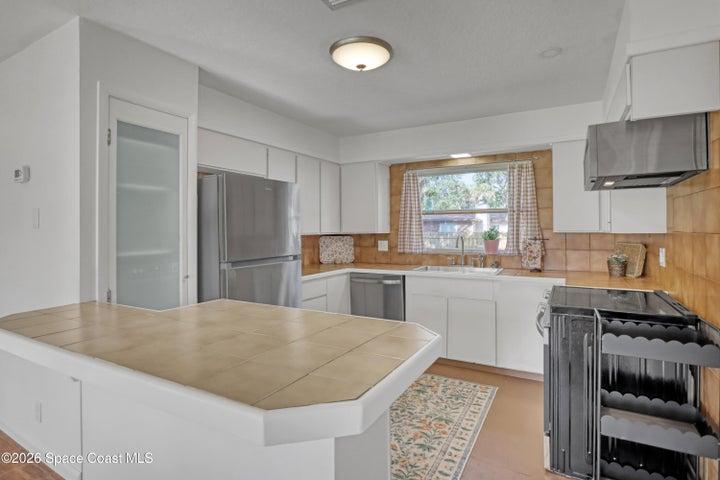 131 Woodland Drive, West Melbourne, FL, 32904 photo 10